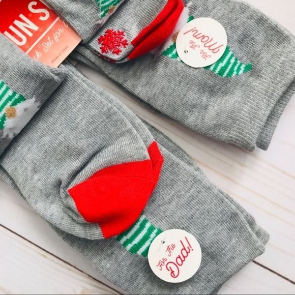Christmas Gnome Socks by CHATTIES Mama Papa Big Kid and Kid Family Set of 4 - Picture 12 of 13